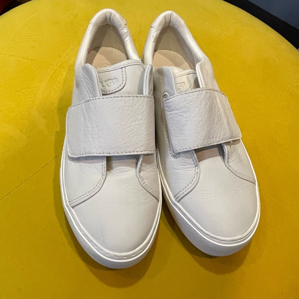 Ugg Neri Sneakers Sz 7